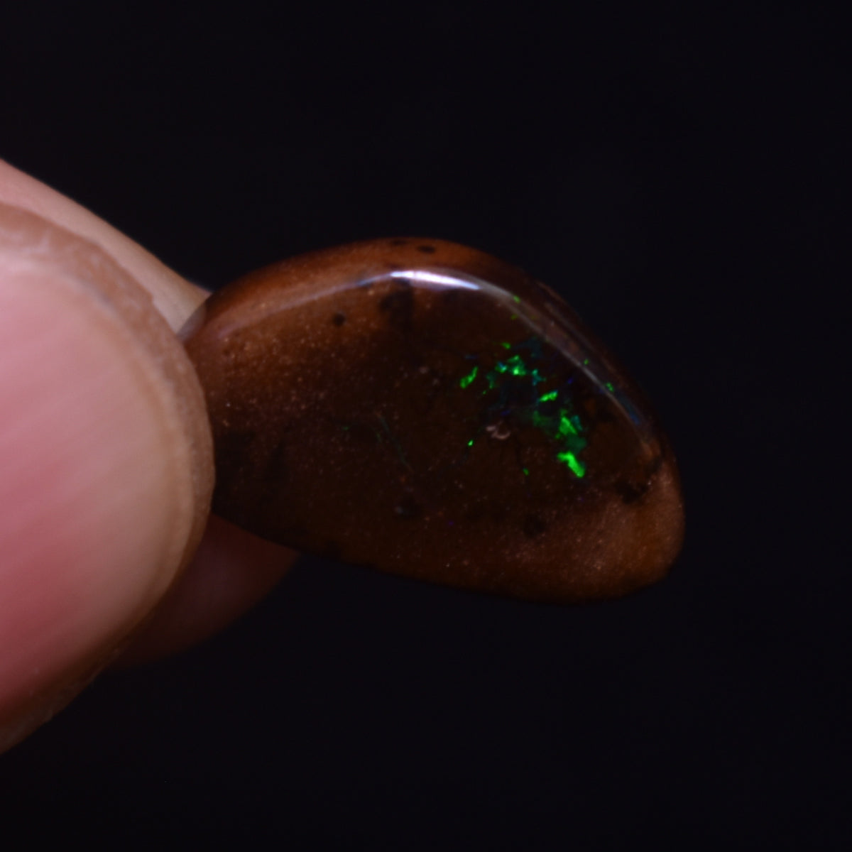 Australian Polished Boulder Opal Stone – 5.5ct weight #32