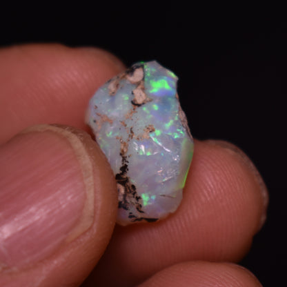 Ethiopian Welo Rough Opal Top Grade Specimen - 6.4ct weight #43