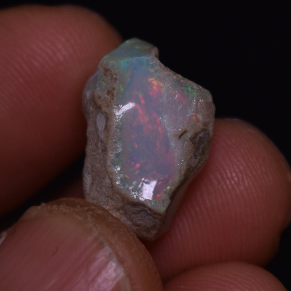 Ethiopian Welo Rough Opal Top Grade Specimen - 4.4ct weight #82