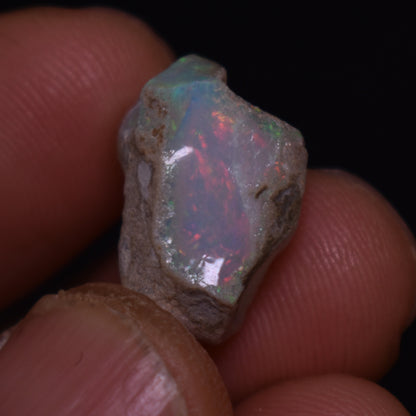 Ethiopian Welo Rough Opal Top Grade Specimen - 4.4ct weight #82