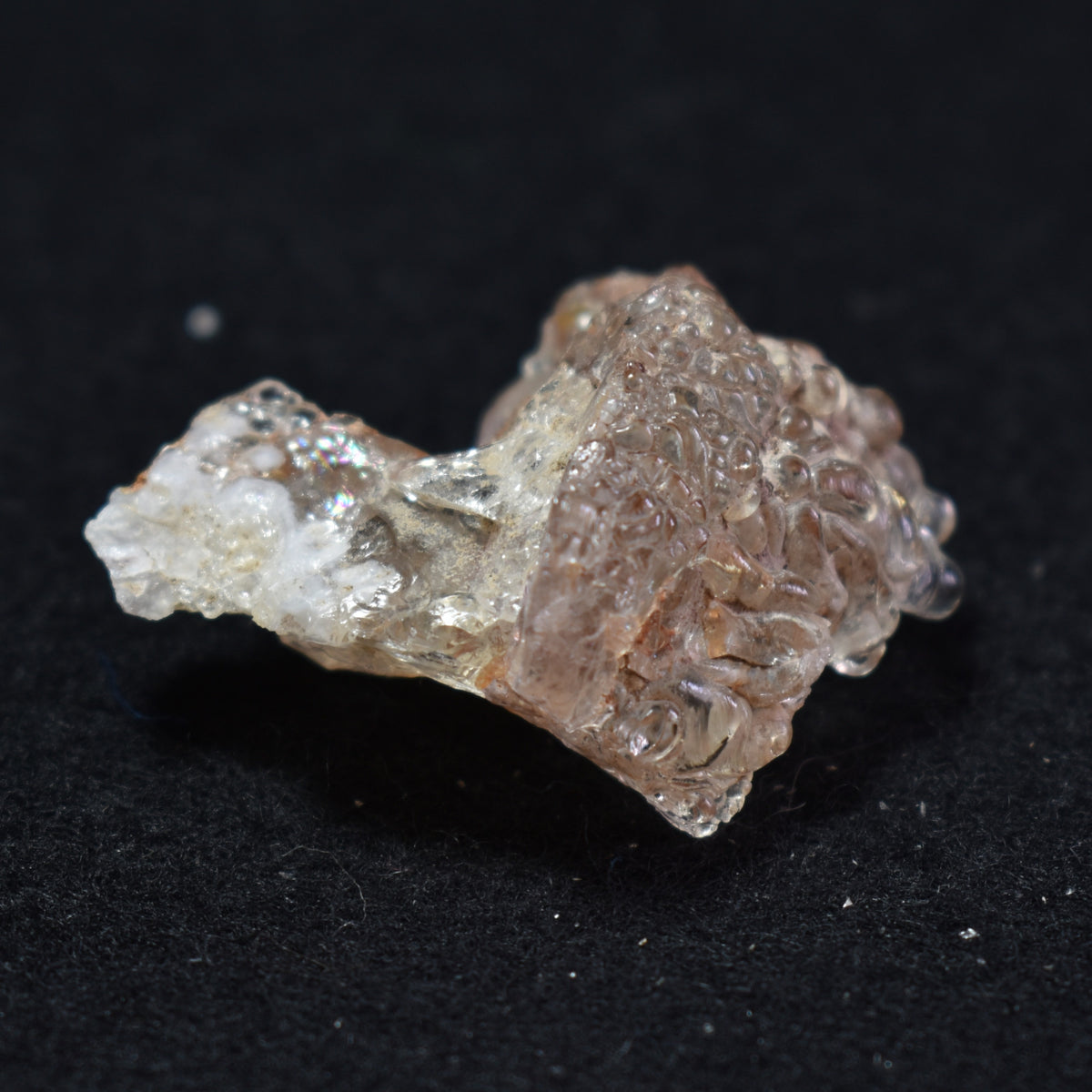 Mexican Hyalite Opal Collector Grade Specimen Stone - UV Reactive Fluorescent - 26 grams #26