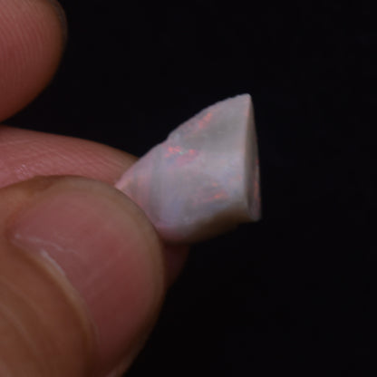 Lightning Ridge Raw Rough Opal Specimen from Australia, 4ct weight #35