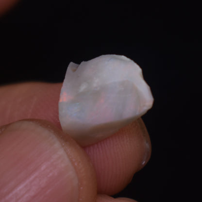 Lightning Ridge Raw Rough Opal Specimen from Australia, 4ct weight #35