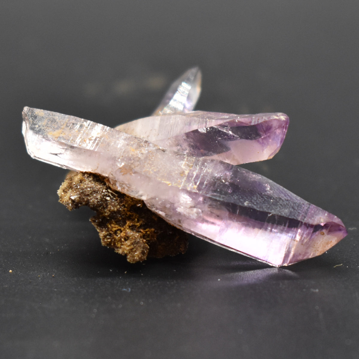 Vera Cruz Amethyst Raw Crystal Cluster - 13 grams - #08