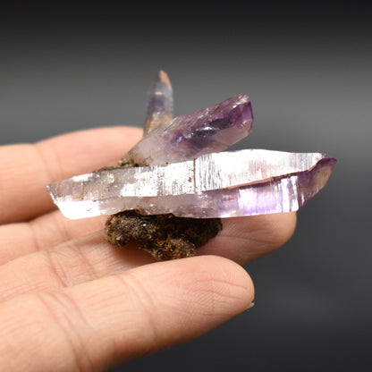 Vera Cruz Amethyst Raw Crystal Cluster - 13 grams - #08