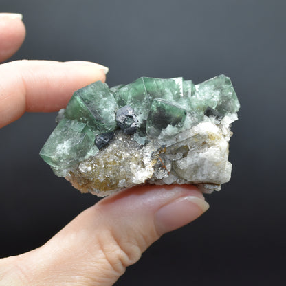 Diana Maria Fluorite Raw Cluster Specimen with Quartz - Sourced UK - 78 grams #339