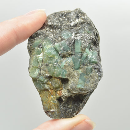 Raw Rough Emerald Crystal Specimen Rock - 49.8 grams #02