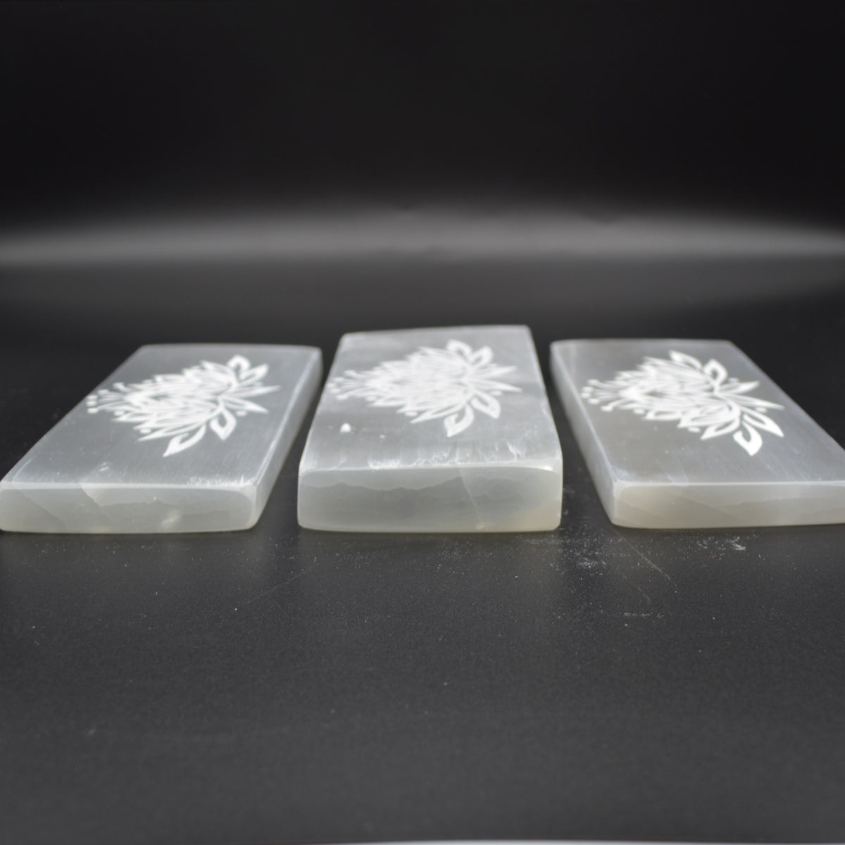 Large Selenite Charging Plate with Lotus Flower - 20cm - 1 Count