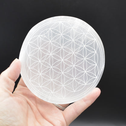 Selenite Flower Grid Round Charging Plate - 1 Count - 6 Sizes