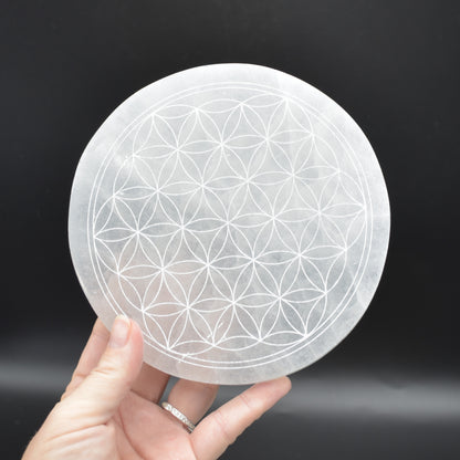 Selenite Flower Grid Round Charging Plate - 1 Count - 6 Sizes