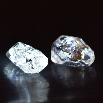 Golden Enhydro Petroleum Oil Diamond Quartz UV Fluorescent with Moving Bubble from Pakistan - 2 Count - 6.5ct #14