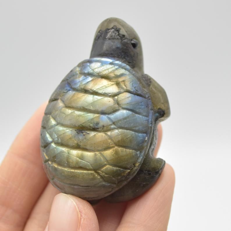 Labradorite Turtle - 5.5cm x 3.5cm x 2.5cm - 61 grams