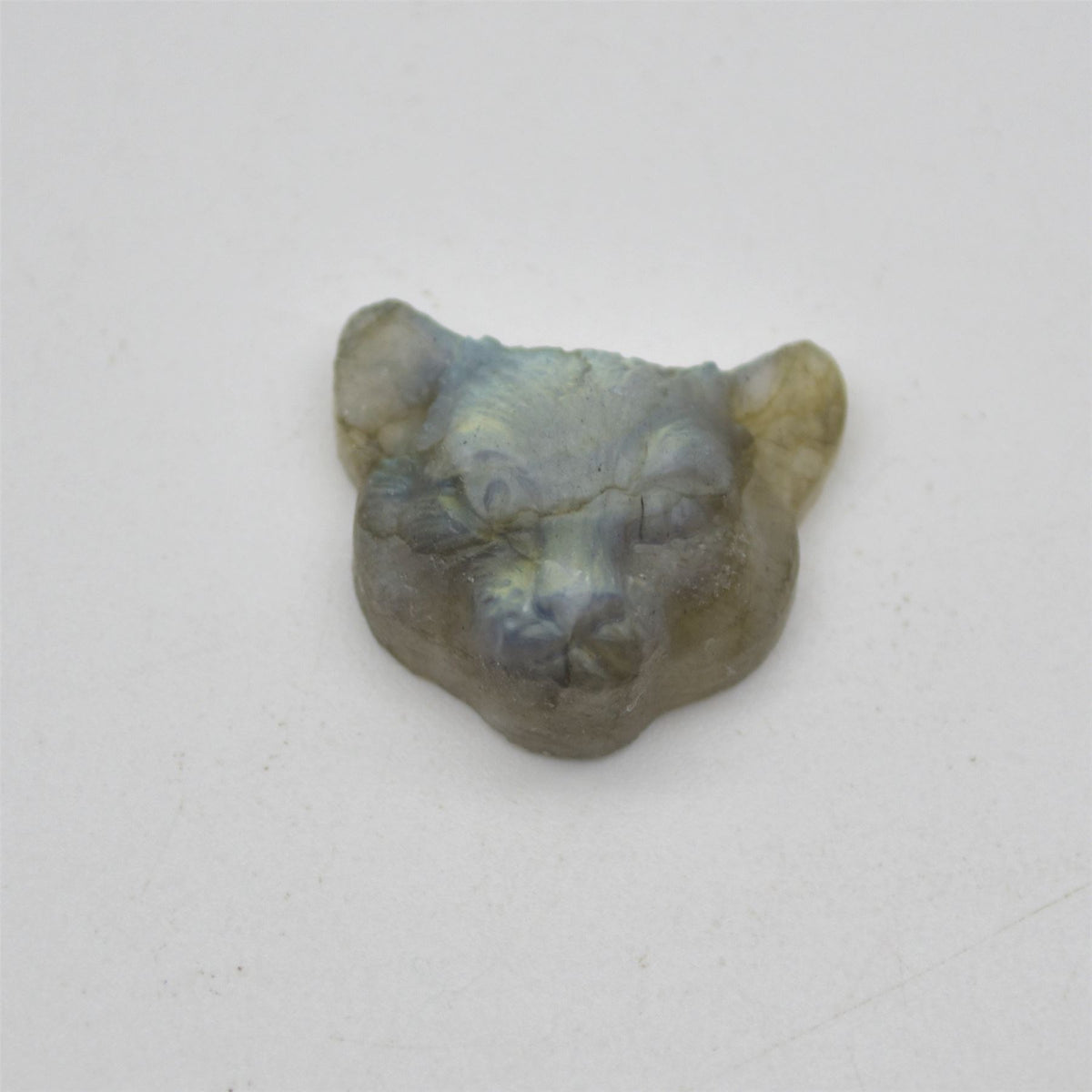 Labradorite Big Cat Head - 2cm x 2cm x 0.9cm - 4.2 grams