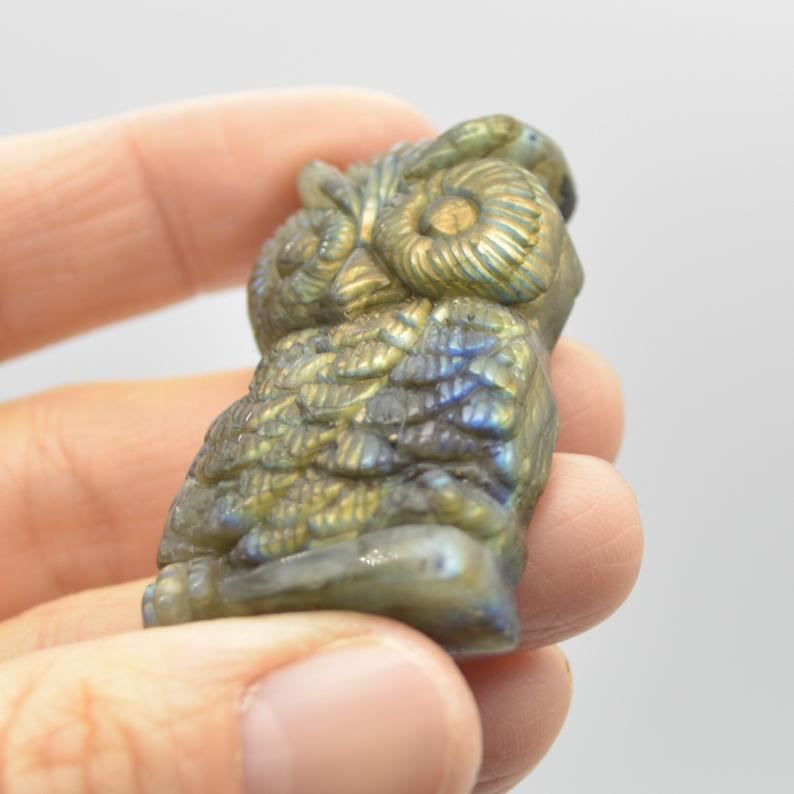 Labradorite Owl - 27 grams - 4.5cm x 2.5cm x 1.3cm