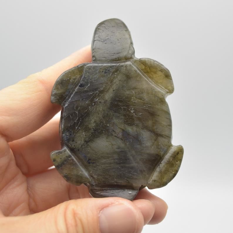 Labradorite Turtle - 7cm x 4.5cm x 2.5cm - 105 grams