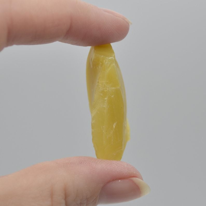 Raw Turkish Yellow Opal Specimen Rock - 10 grams - lot 05